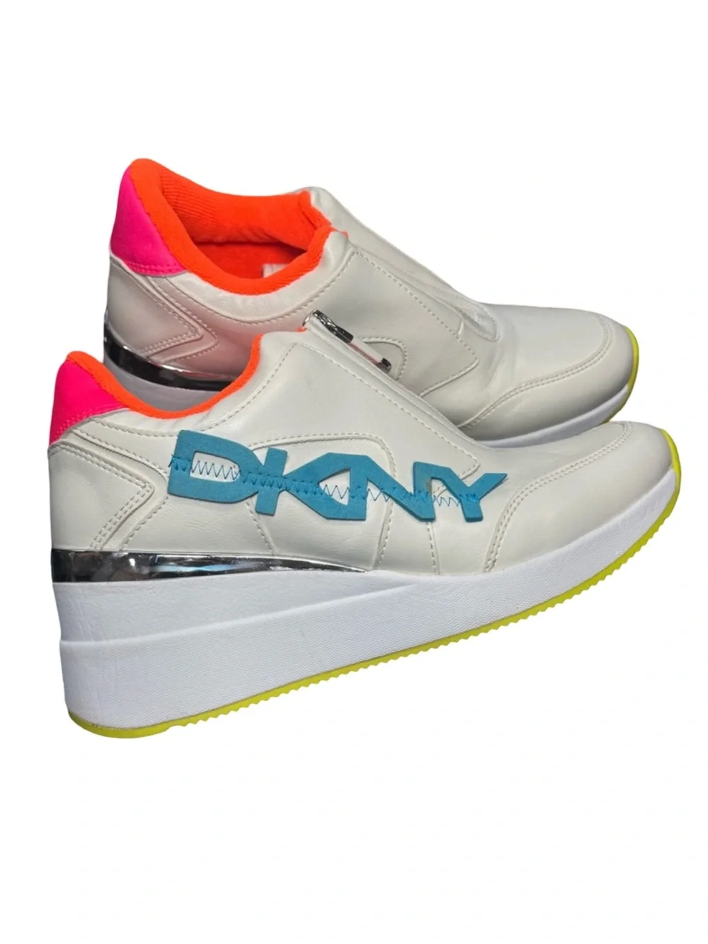 🔵⚪️🟠 DKNY White Platform Zip-up Wedge Sneakers with Bright Accents 🟠⚪️🔵